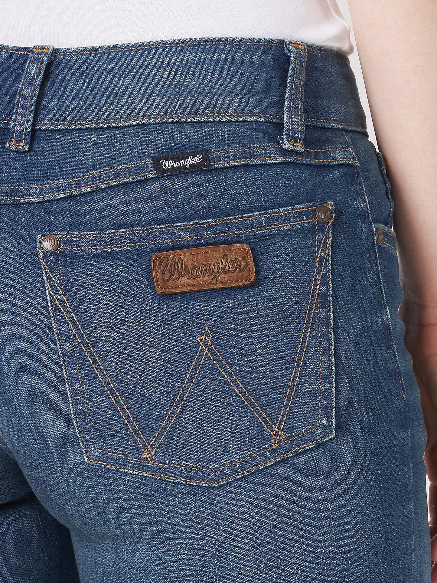 Women’s Wrangler Retro® Mae Jean in Nadia