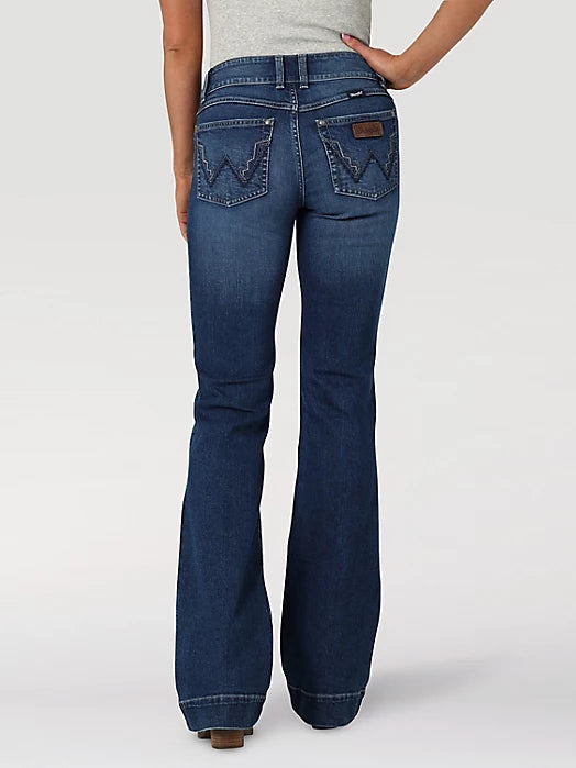 Wrangler Retro Mae Mid Rise Trousers in Jane