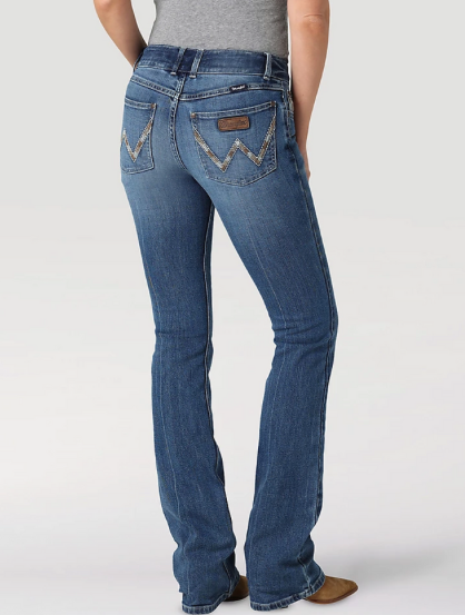 Wrangler Retro Mae Bootcut Mid-Rise in Faye