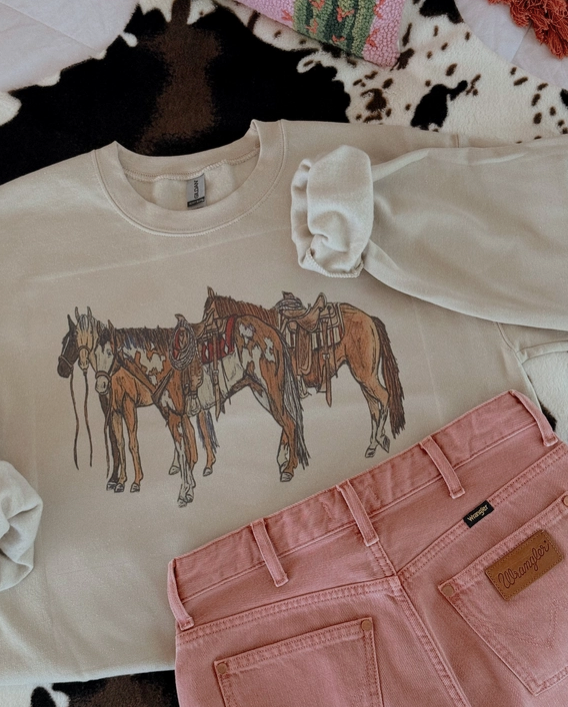 Horsin Around Graphic Crewneck in Ash Grey
