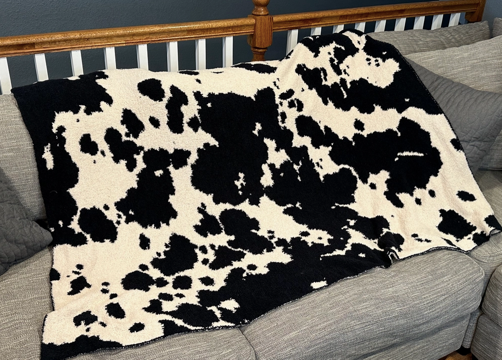 Softest-Stretchiest-Punchiest-Throw Blankets