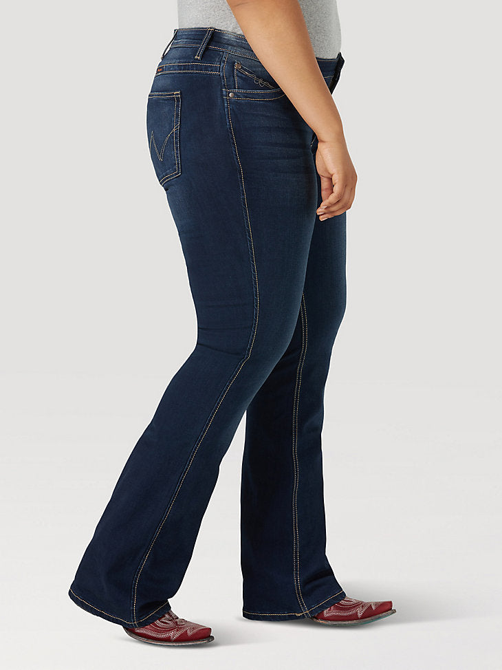 Women’s Wrangler® Ultimate Riding Jean Q-Baby (Plus) in Nr Wash