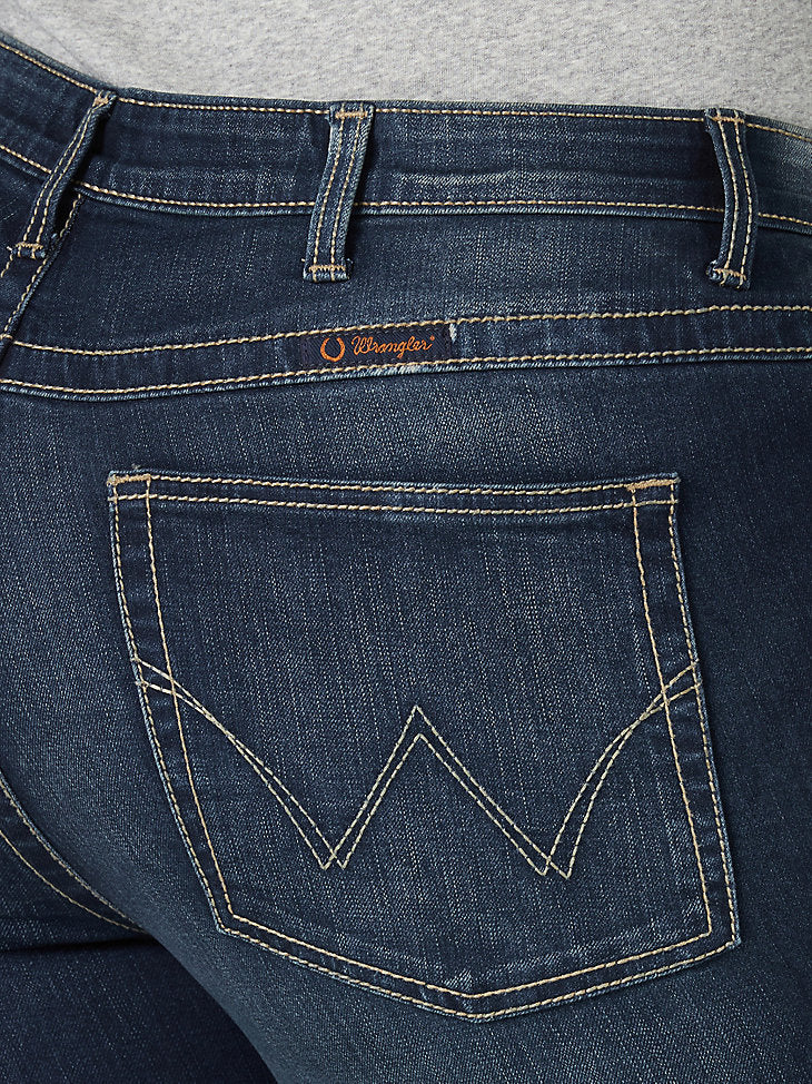 Women’s Wrangler® Ultimate Riding Jean Q-Baby (Plus) in Nr Wash
