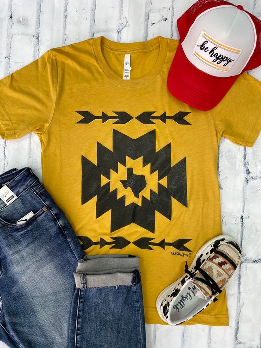 Aztec Illinois Black & Yellow Graphic Tee