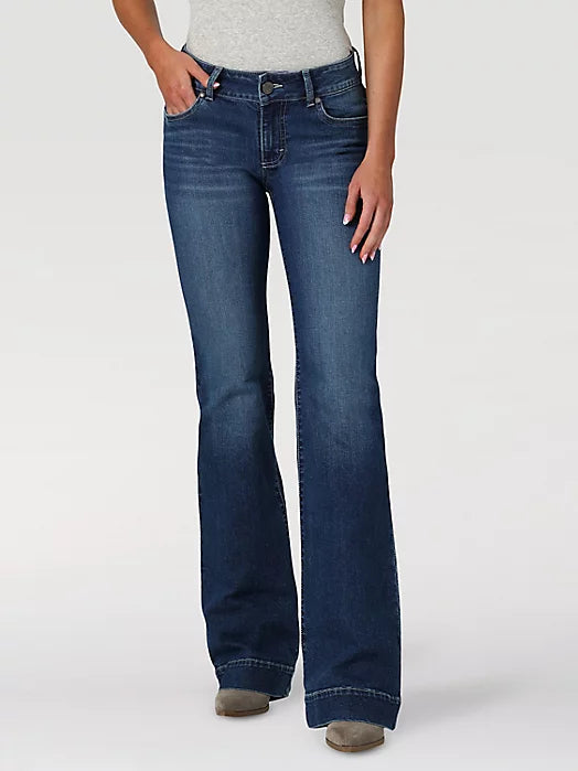 Wrangler Retro Mae Mid Rise Trousers in Jane