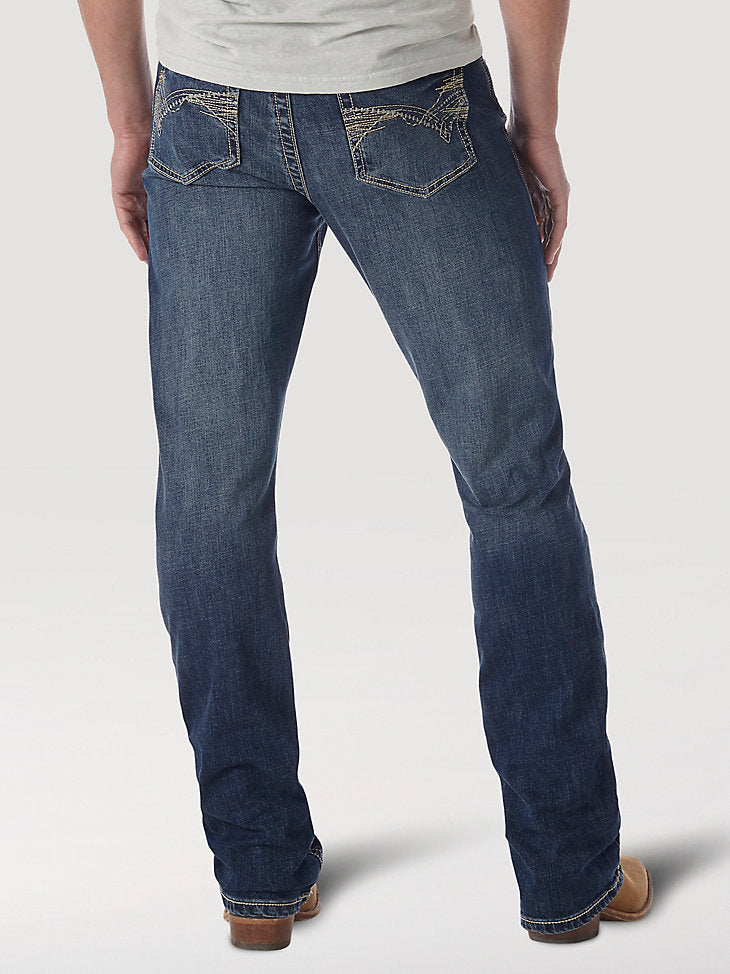 Men’s Wrangler® 20X® No. 42 Vintage Bootcut Jean in Midland Comfort Stretch