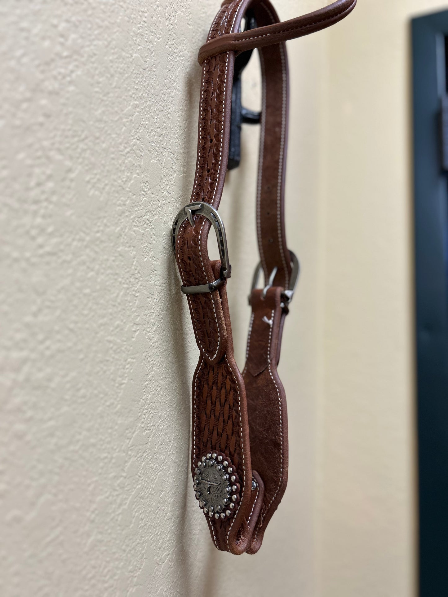 Horse Shoe Buckle One Ear Headstall