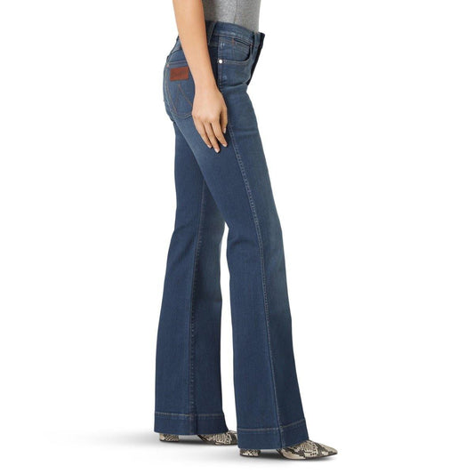 Wrangler Retro® Premium High Rise Trouser Jean