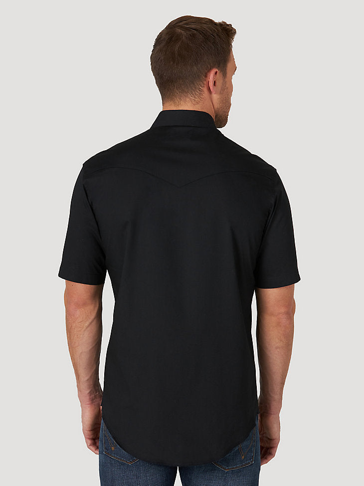Men's Wrangler® Short Sleeve Solid Western Snap Sport Shirt