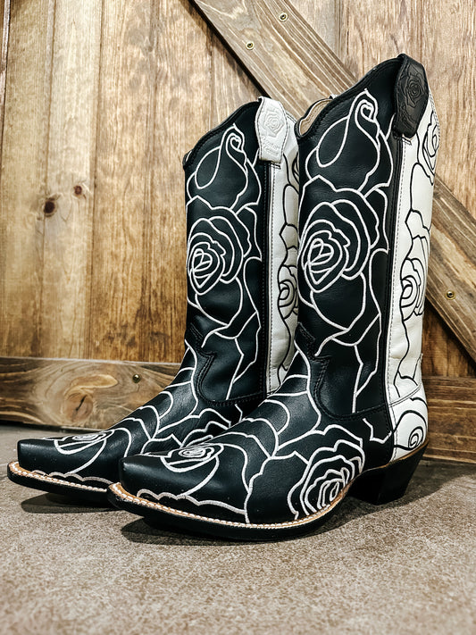 13" Steppin' Out Boots in Black/White